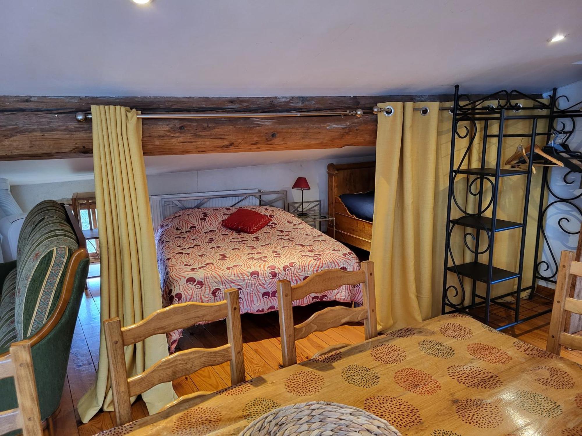 Gite Le Grenier Des Maraichers Albigny Bagian luar foto